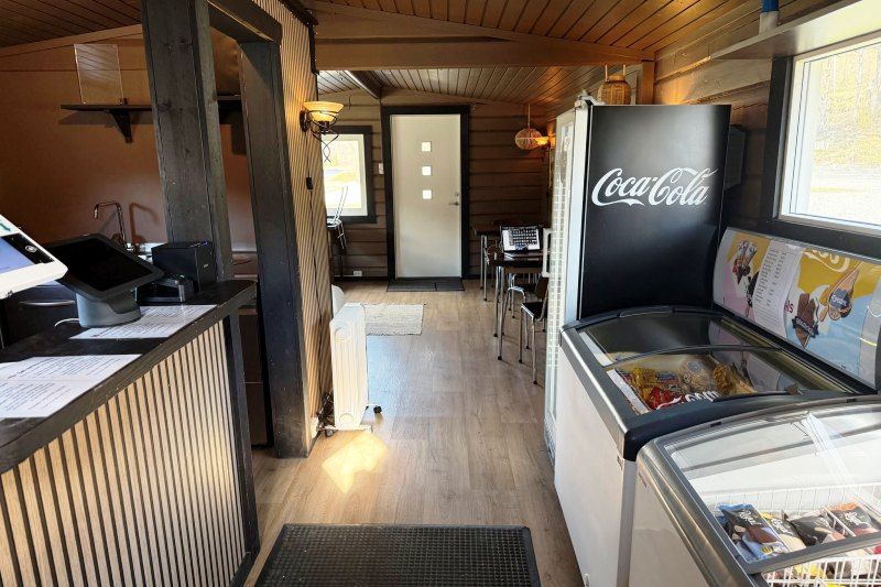 Alteidet Camping Burfjord kiosk