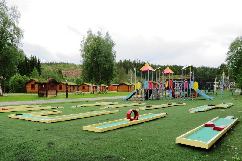 Halland Camping Minigolf en Hytter