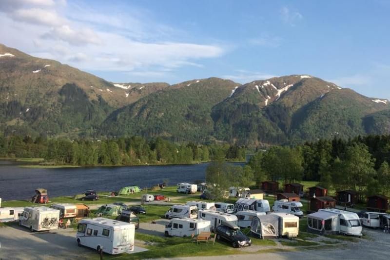 Lone Camping Bergen uitzicht