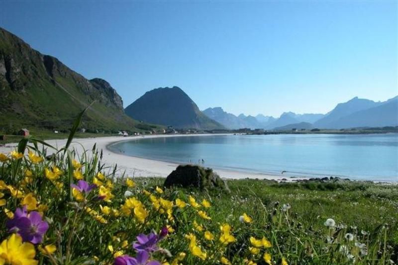 Ramberg Gjestegard strand