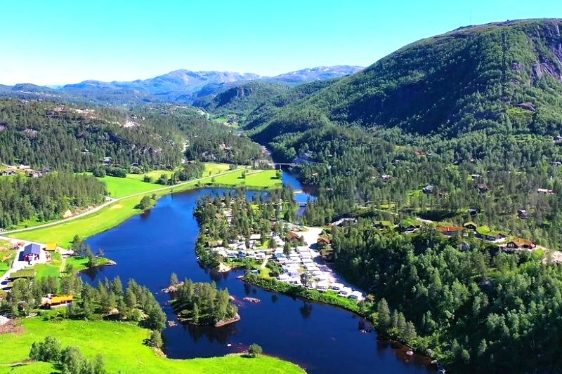 Sageneset Feriesenter Sirdal ligging