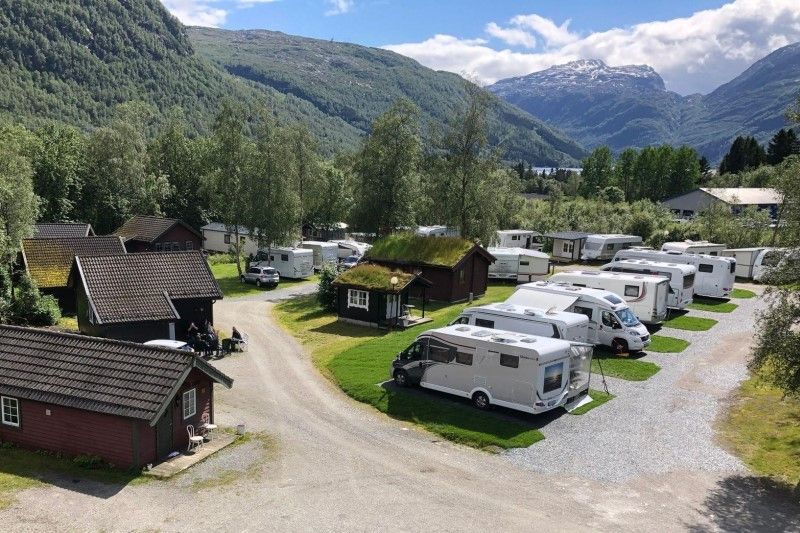 Skysstasjonen Kro og Camping Roldal kampeerplaatsen