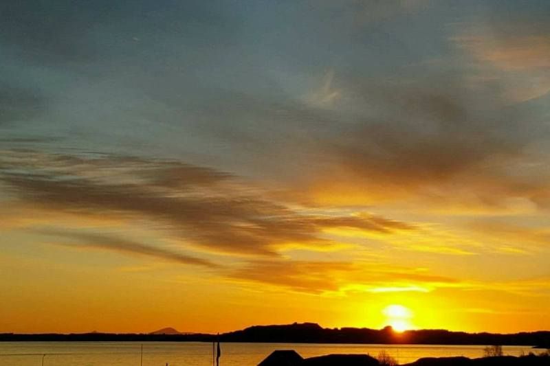 Tornes Fjordcamping ondergaande zon